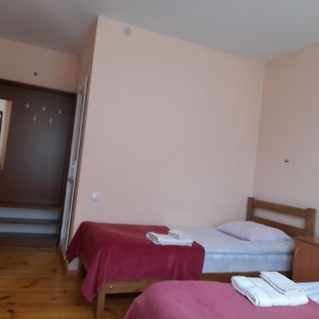 Kera Guest House Kazbegi Exterior foto